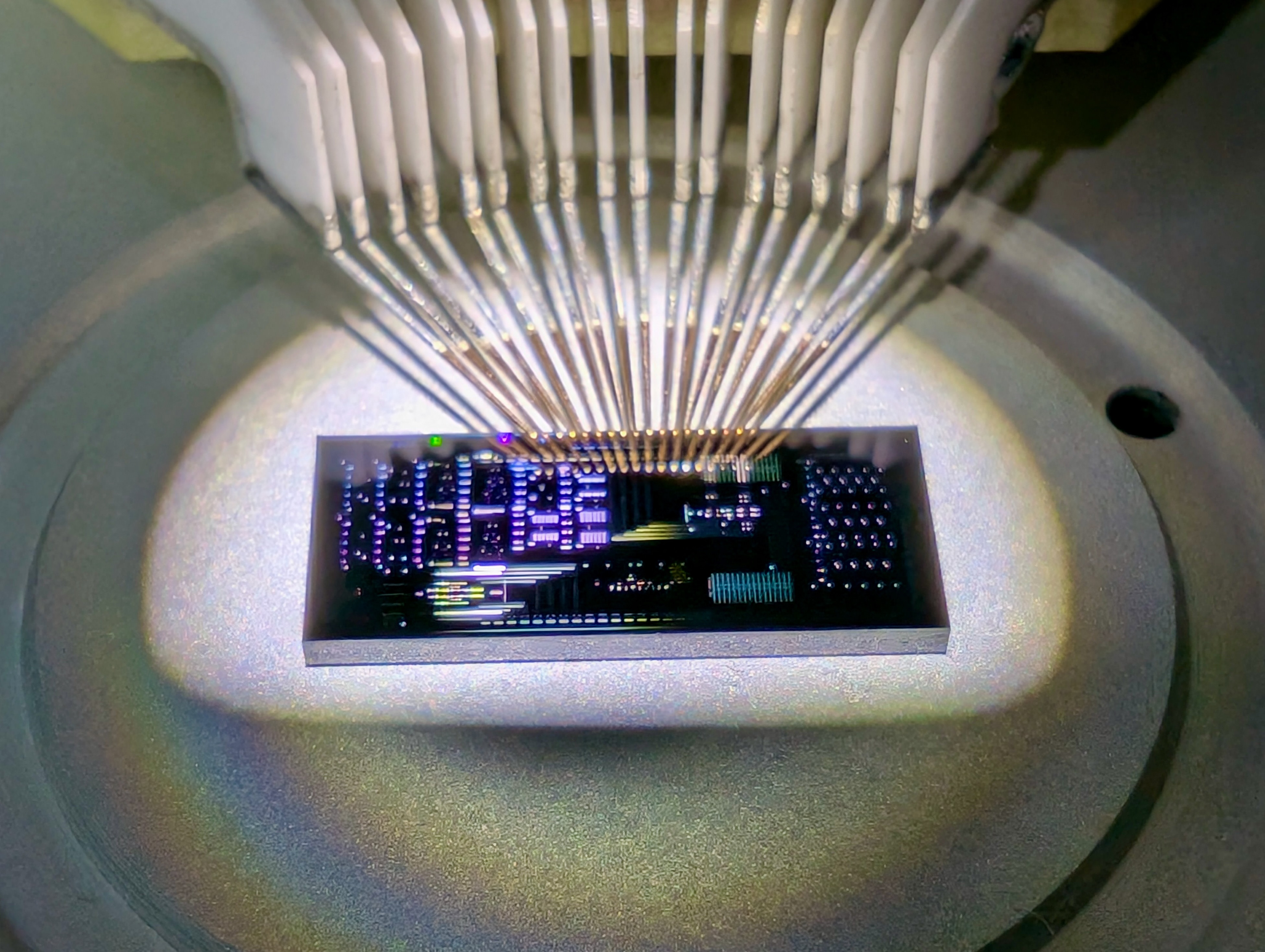 Photonic integrated circuit used in Xen Quantum system development